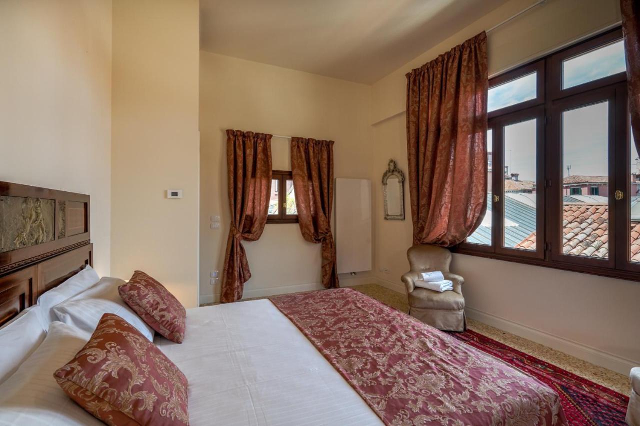 Ca' Longo Palace Damasco Venice Luaran gambar